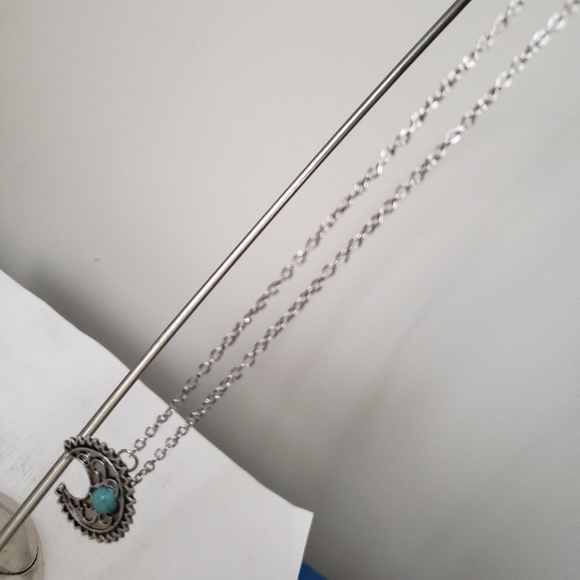 SOLD!!!!!!!NWOT STUNNING BOHO MOON NECKLACE SILVER - Picture 2 of 4